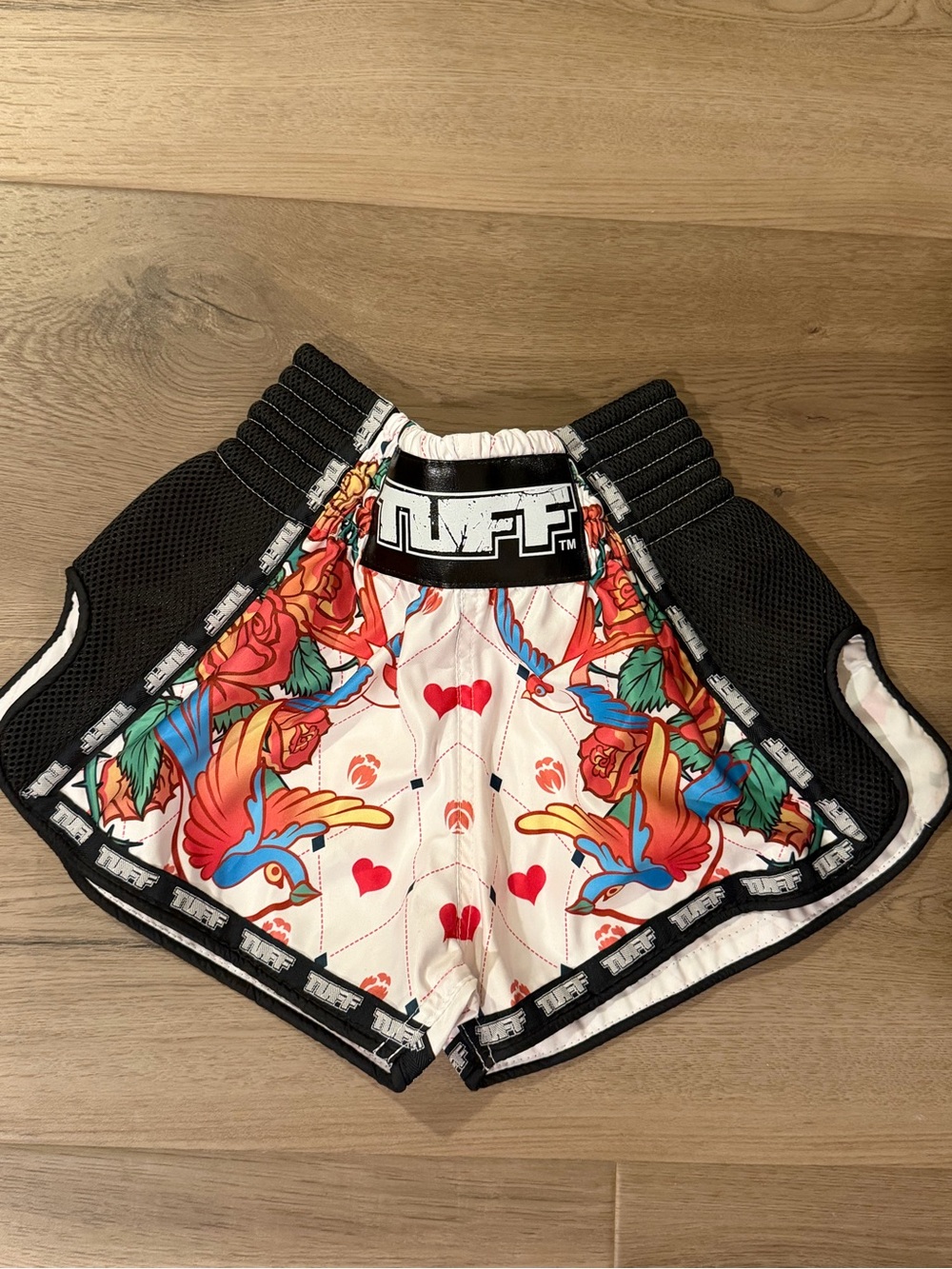 NWT TUFF Kids Muay Thai Shorts White Retro Style Rose With Birds